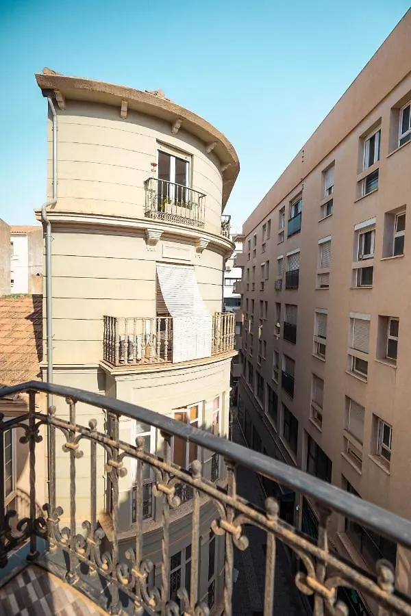Shiny Mik Super Family Apartment Malaga