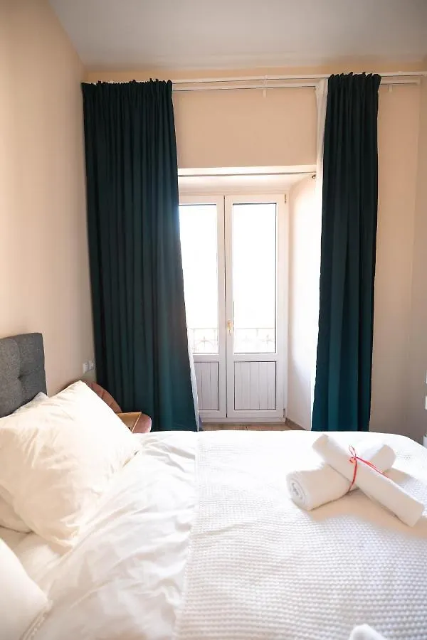 Shiny Mik Super Family Apartment Malaga